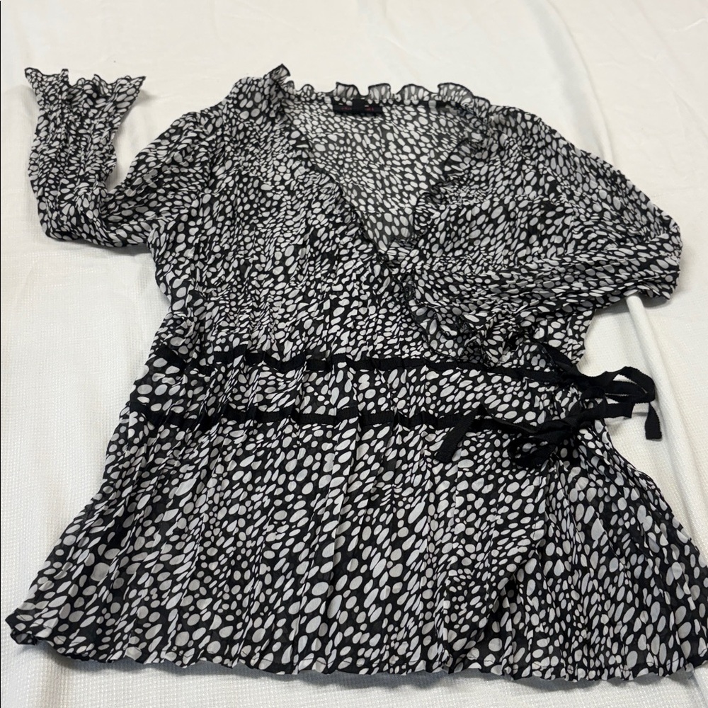Notations Black and White Dot Print Wrap Top